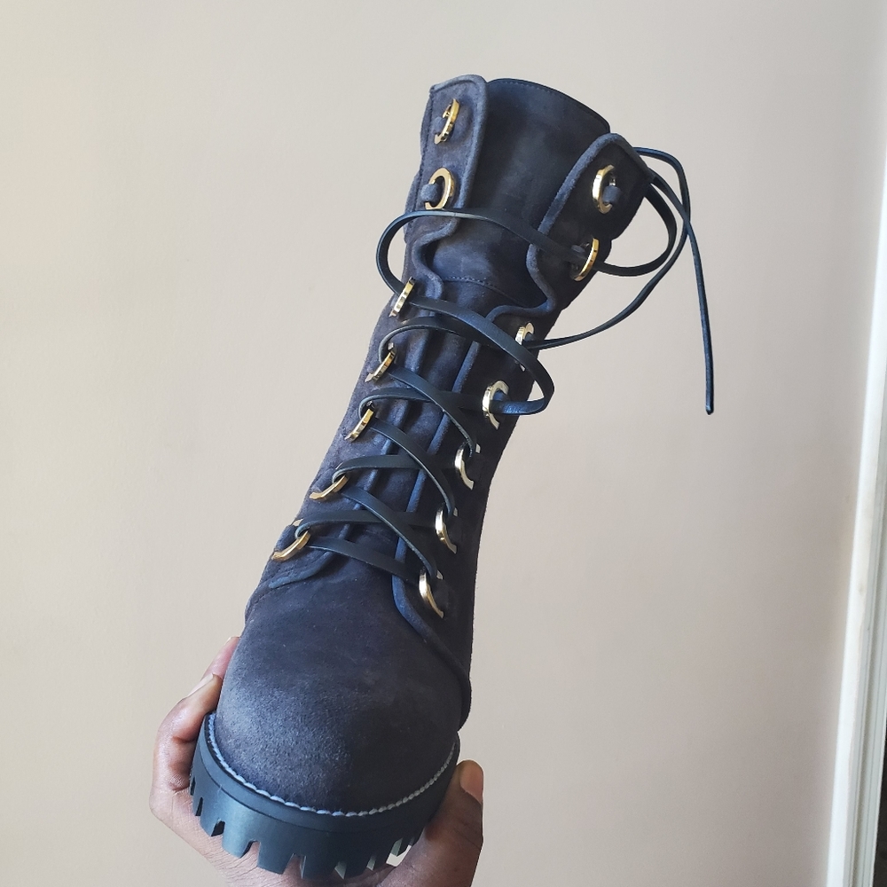 Stuart Weitzman Shackleton 6.5 - Picture 4 of 6